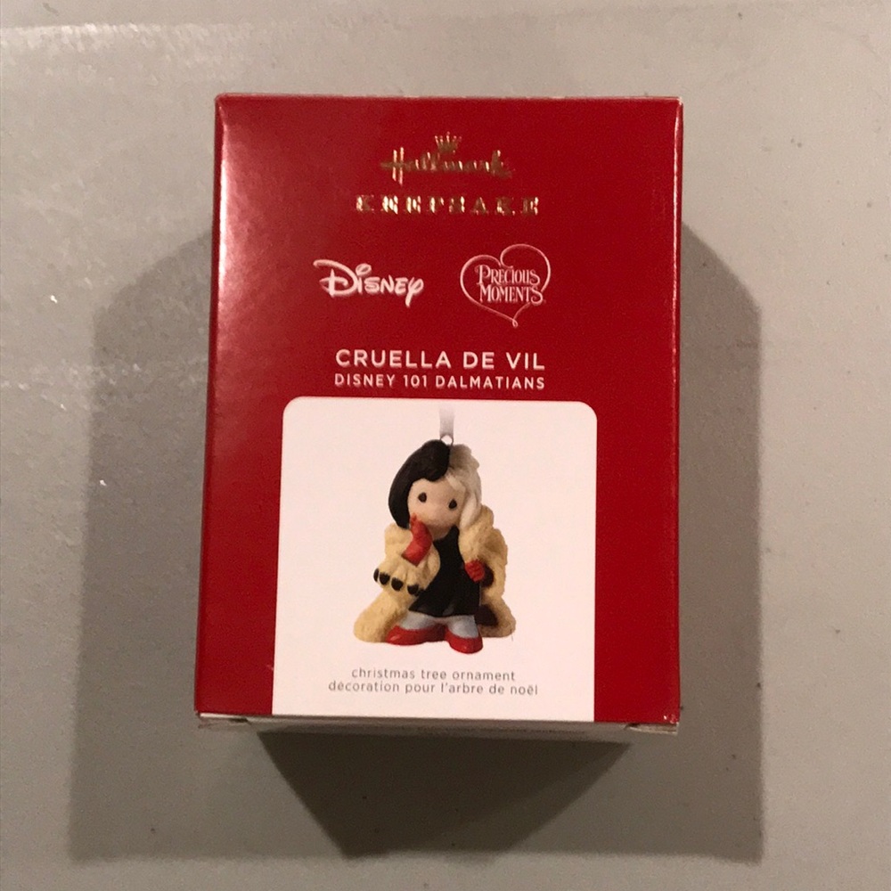 Disney Cruella De Vil Ornament NIB